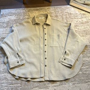 NWOT Carly Jean Los Angeles button down shirt/jacket sz small